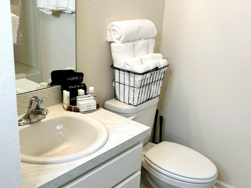 Orange Park Townhome Vacation Rental With Patio! Eksteriør billede